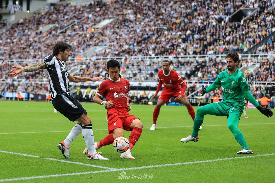 防守反击策 防守反击策